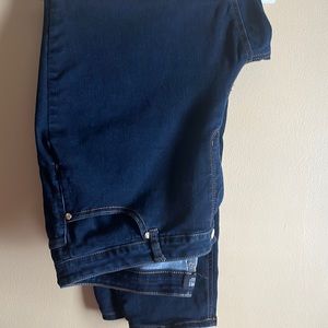 Jones New York signature straight leg jeans